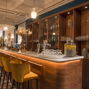 **** Hotel Le Bristol France